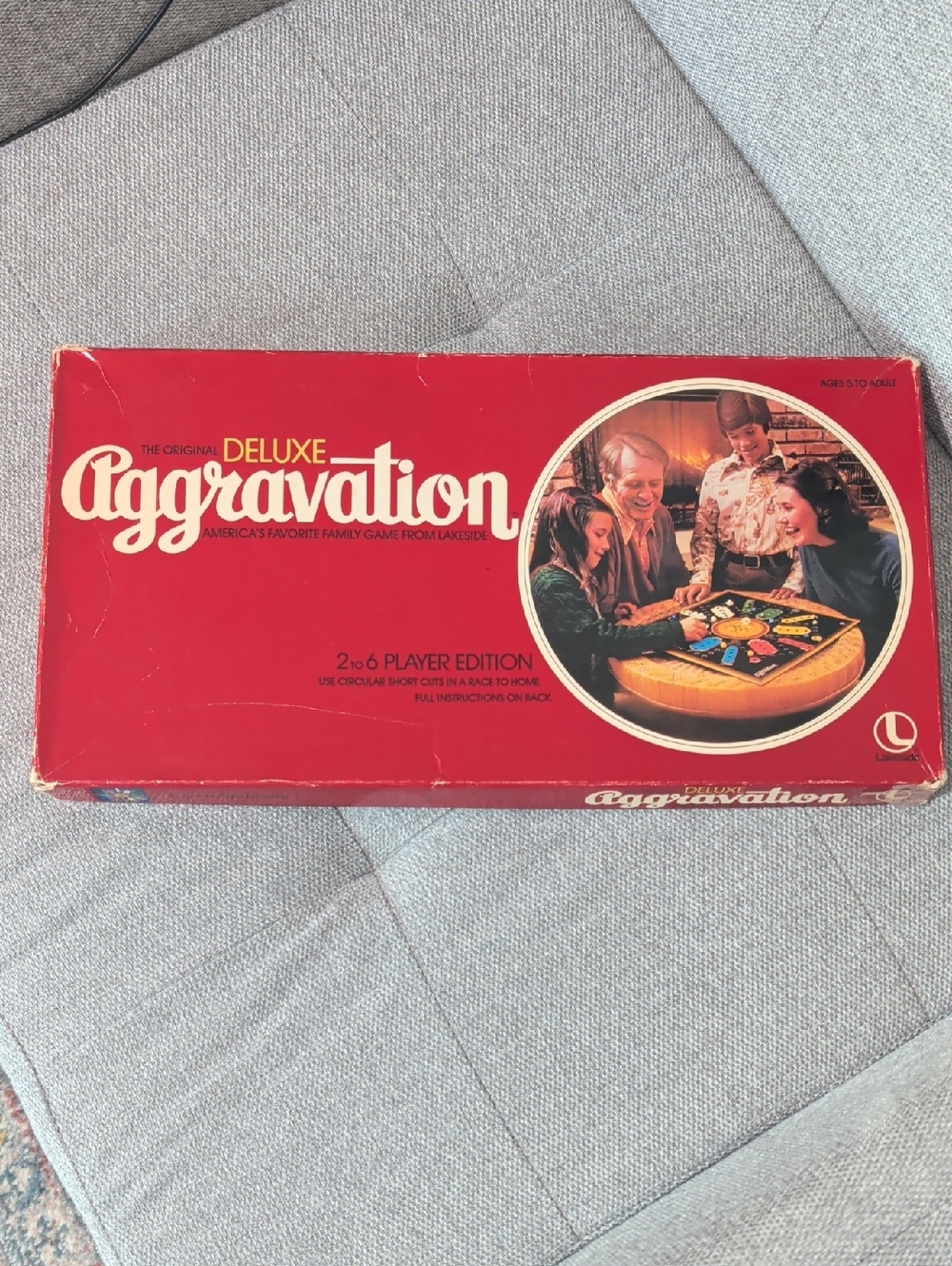 Vintage 1977 The Original Deluxe Aggravation Board Game